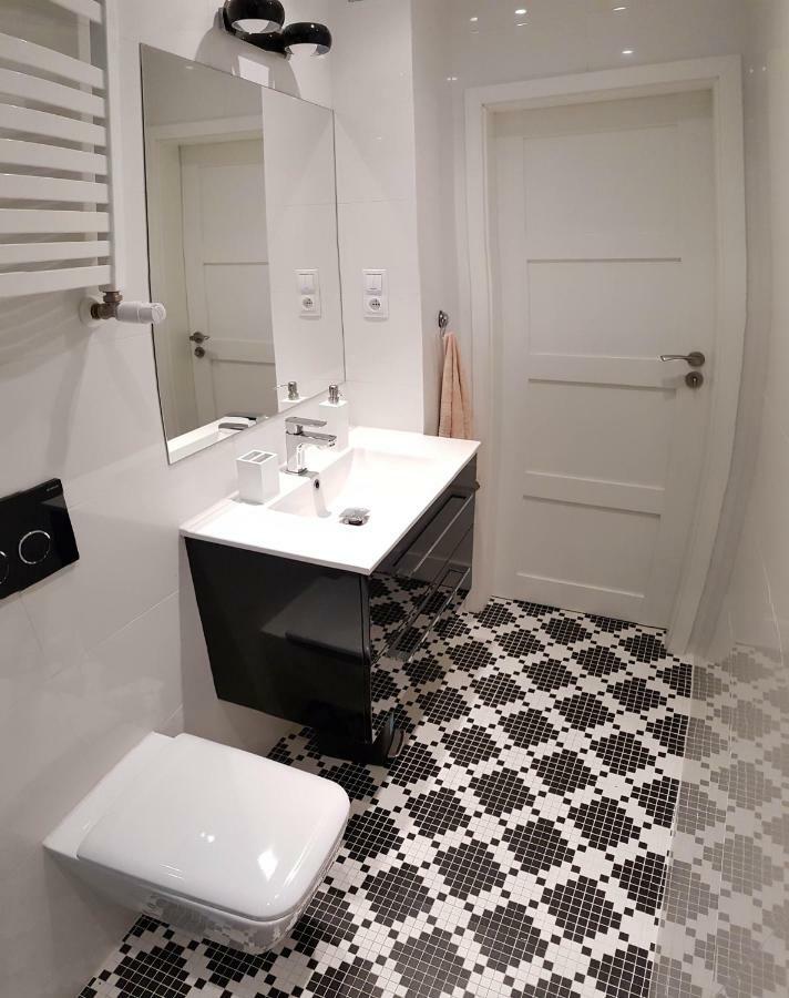 Apartament Styczynskiego Gliwice Esterno foto
